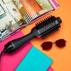 Revlon volume blow drying brush